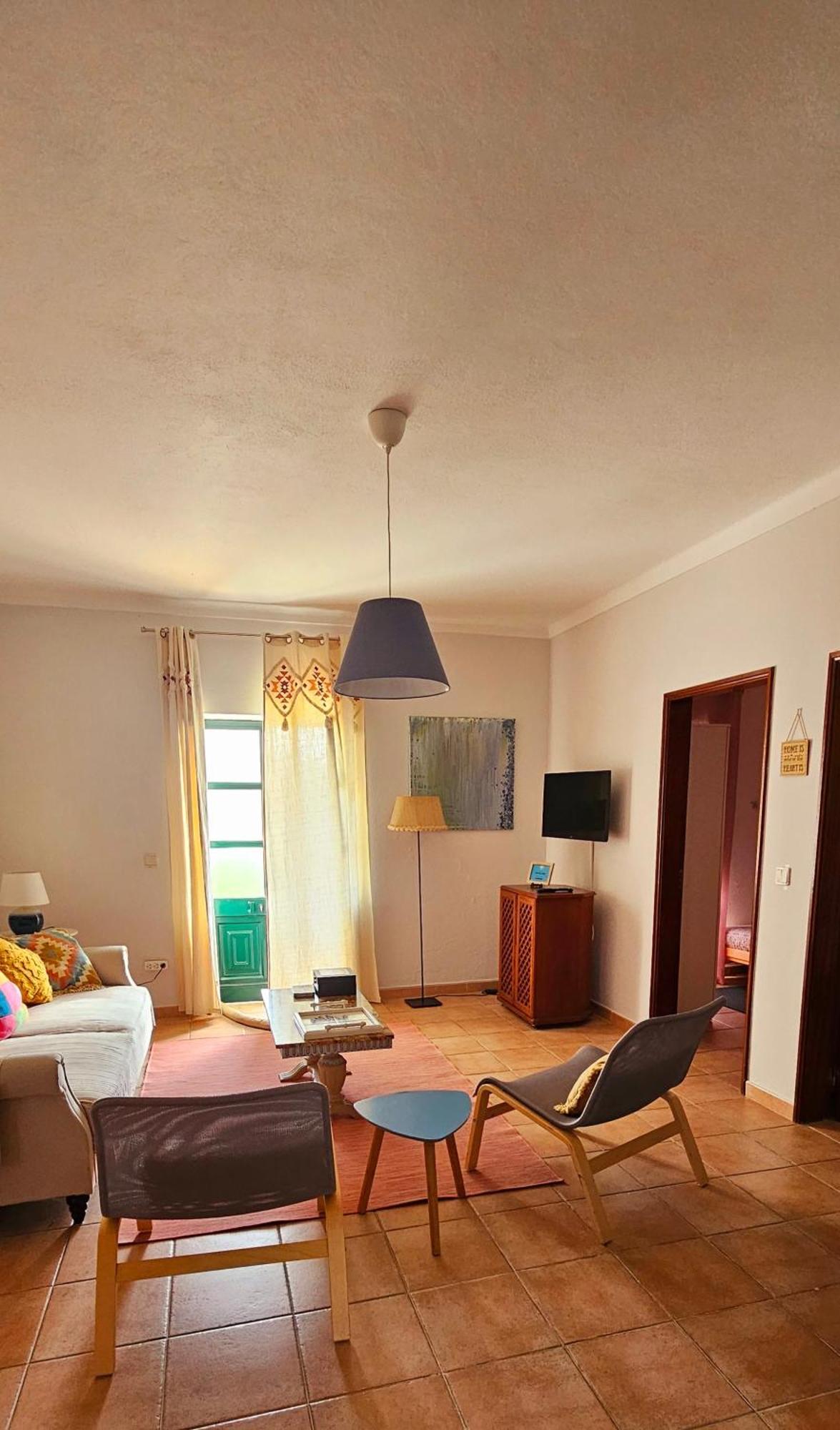 CASA DA TI BIA SETÚBAL (Portugal) - de € 206 | BOOKED